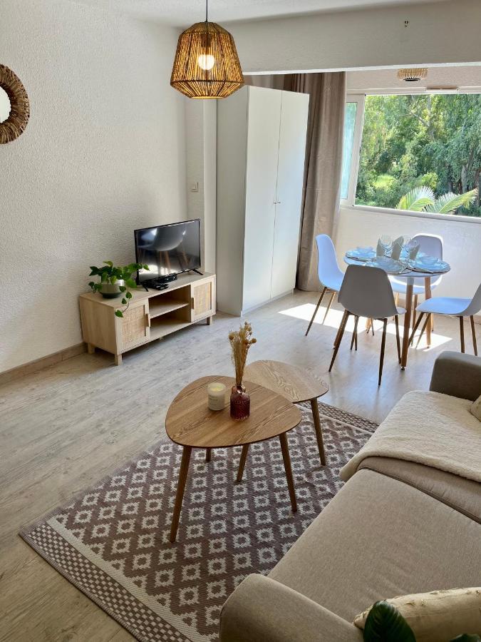 Joli Studio A 2 Minutes A Pied De La Plage Calvi  Exterior foto